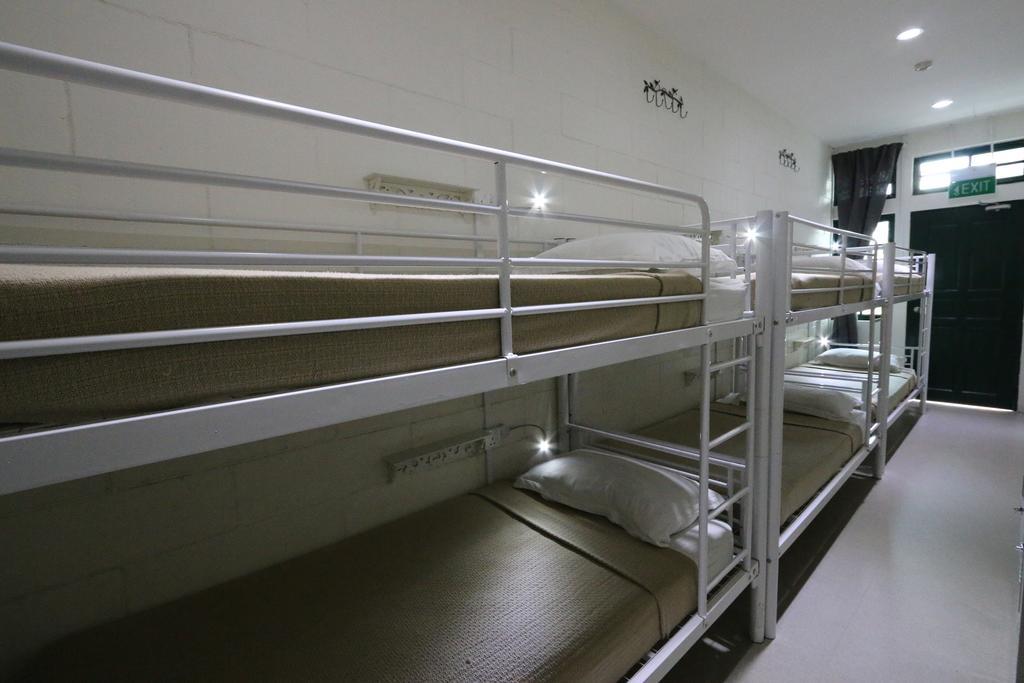 Nhà trọ Footprints Hostel, *
